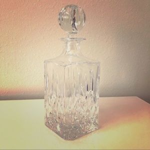 Mikasa Coventry Square Crystal Decanter & Stopper